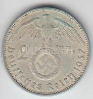 Német 3. Birodalom 1937A 2M Ag "Hindenburg" T:2-
German Third Reich 1937A 2 Marks Ag &quot...