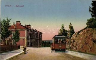 Pola railway station, tram