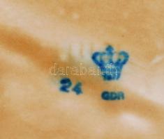 Lippelsdorf, karmester fiú és az éneklő madár pár, kézzel festett, jelzett, hibátlan, m:10 cm, h:9 c...