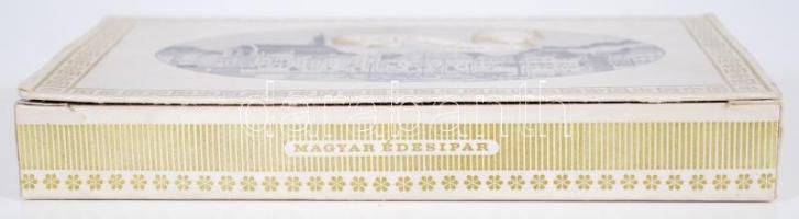 1981 Románc bonbonos dobozka (a Kner nyomdából), 18x11x2,5cm