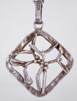 Ezüst (Ag) nyaklánc medállal / Silver necklace br.: 14,8g (925)