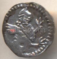 1301-1305. Denár Ag "Vencel" (0.53g) T:2,2- Hungary 1301-1305. Denar Ag "Wenceslaus" (0.53g) C:XF,VF Huszár 434., Unger I 343.