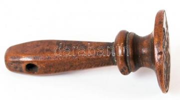 Családi címeres bronz pecsétnyomó SB monogrammal. / Bronze seal-maker 4 cm