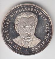 Németország 1995. "Az NSZK atyjai" ezüstözött fém emlékérem T:PP Germany 1995. "The Fathers of the German Federal Republic" silver plated metal commemorative medallion C:PP