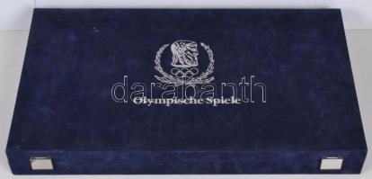 Olympische Spiele bársonyborítású éremberakó 36+1 hellyel, használt állapotban!
