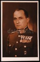 Vitézi jelvénnyel kitüntetett katona fotója 6x10 cm