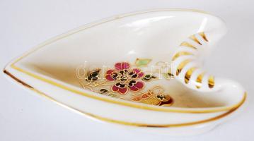 Zsolnay virág mintás szívecske, kézzel festett, jelzett, hibátlan, h:11 cm/ Zsolnay porcelain bowl