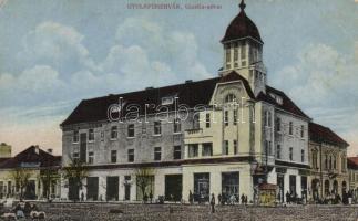 Gyulafehérvár Gizella-udvar, Divald & Monostory