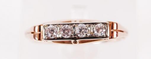 cca 1920 14K arany (Au) gyűrű cirkóniákkal / 
Golden (14ct) ring with zirconia stones, s: 57, br: 3,...