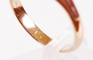 cca 1920 14K arany (Au) gyűrű cirkóniákkal / 
Golden (14ct) ring with zirconia stones, s: 57, br: 3,...