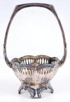 1902-1922 Szecessziós ezüst (Ag) kínáló kosárka 800-as tisztaságú német hold-korona jelzéssel és a Monarchia behozatali jegyével /  Art nouveau silver basket with 800 fineness German "crescent and crown" hallmark and Austro-Hungarian import mark, 21x12cm, 113gr