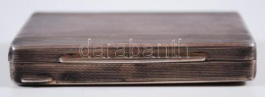 cca 1945 800-as tisztaságú magyarországi jelzésű ezüst (Ag) női cigarettatárca, belsejében aranyozás...