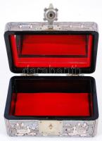 Gyöngyházberakású ékszeresládikó Koreából /  Jewellery box with nacre inlay from Korea, 13,5x9x6,5cm