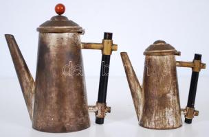 cca 1940 Fém és fa art deco kávé- és tejkiöntő (az egyik hiányos) /  Art deco coffee and milk jug from metal and wood (with fault), 15/11cm