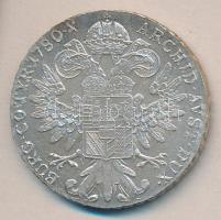 Ausztria 1780SF Tallér Ag "Mária Terézia" utánveret T:1- dísztokban
Austria 1780SF Thaler ...