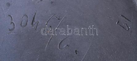 2 db fazekas dísztányér, jelzettek, hibátlanok, d:26, 28 cm