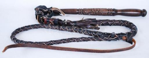 Karikás ostor faragott fa nyéllel /  Whip with carved wooden handle