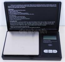 Constant ékszermérleg eredeti dobozában, leírással / 
Constant pocket scale with description in orig...