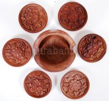 6db-os indiai faragott fa poháralátét-készlet tartójában / 
Carved wooden coaster set with case from...