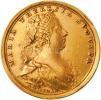 Habsburg Birodalom / Pozsony 1741 június 25. Mária Terézia pozsonyi koronázása 5 Dukát súlyú Au zseton. E: Mária Terézia jobbra néző mellképe, alatta szignóval: A.WIDEMAN  H: A királyné lóháton balra, a háttérben Pozsony látképe, "MARIA THERESIA AVGVSTA / APOSTOLICI REGNI HONORIFICENTIA" körirattal és szelvényben "VNCTIO REGIA POSON XXV.IVN.MDCCXLI" (17.47g/32.5mm) T:1-,2 RR! Habsburg Monarchy 1741 25 June, 5 Ducat Au coronation jeton of Maria Theresia as Hungarian queen in Bratislava (Pressburg).  O: bust of Maria Theresia right, below A.WIDEMAN R: the queen on horse right, on the background the cityscape of Bratislava. "MARIA THERESIA AVGVSTA / APOSTOLICI REGNI HONORIFICENTIA // VNCTIO REGIA POSON XXV.IVN.MDCCXLI" (17.47g/32.5mm) C:AU,XF RRARE! HTÉ (újkor): 799.