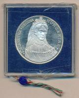 Kelemen Kristóf (1922-) 1987. "MÉE / Erzsébet királyné születésének emlékére" Ag emlékérem (36.7g) T:PP Eredeti sérült plombált plasztiktokban