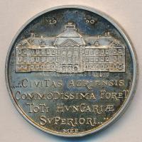 Lebó Ferenc (1960-) 1990. "MÉE Eger / Gróf Eszterházy Károly" Ag emlékérem (36.34g/0.800) ...