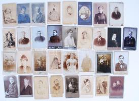 cca 1880-1930 33 db keményhátú fotó / Vintage photos