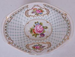 Hollóházi áttört kínáló kosár, kézzel festett, hibátlan, jelzett, m: 10 cm, h:25 cm