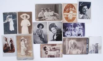 1900-1940 Nők különböző kalapokban 13 fotó