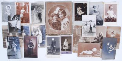 1900-1940 Gyermekek 21 fotó
