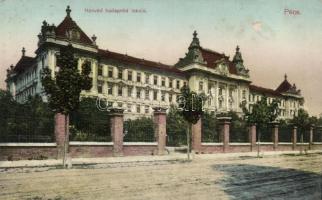 Pécs honvéd hadapród iskola