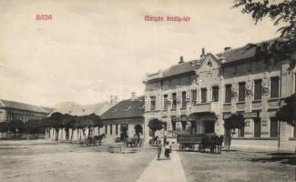 Baja Mátyás király tér, Vendéglő a Sárga Csikóhoz, Bernáth-kereskedés, Otthon szálloda (EB)