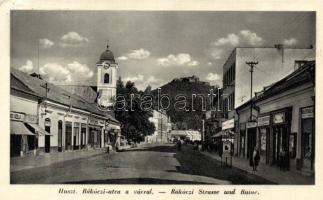 Huszt Rákóczi street with the castle (EK)