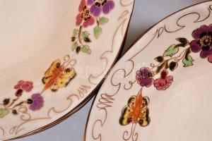 Zsolnay pillangó mintás étkészlet, kézzel festett, hibátlan, jelzett, összesen: 25 db/ Zsolnay dinne...