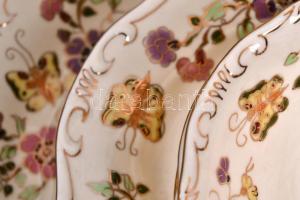 Zsolnay pillangó mintás étkészlet, kézzel festett, hibátlan, jelzett, összesen: 25 db/ Zsolnay dinne...