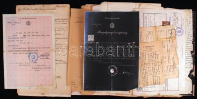 55 darabból álló irathagyaték Brück Gyula tartalékos hadnagytól katonai vonatkozásokkal