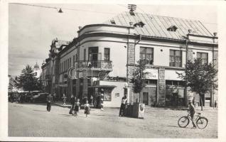 Huszt the shop of József Pekár, automobiles, gas station