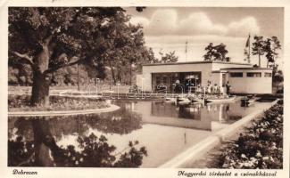 Debrecen Nagyerdő csónakház tóval (EK)