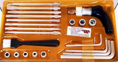 Szerszámos készlet, eredeti műanyag dobozában, h:28 cm
