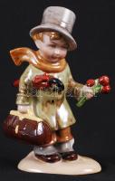 Wagner & Apel Bertram, kisfiú a börönddel, kézzel festett, jelzett, hibátlan, m:14 cm / Boy with suitcase, porcelain in flawless condition