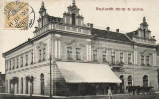 Beregszász Hotel Royal
