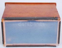 cca 1900 Vérascope Richard fa sztereokép-nézegető /
Vérascope Richard wooden stereoscopic viewer, 13...