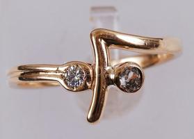 Női 14 K. arany (Au.) gyűrű, 2 db brill kővel jelzett, méret:57 / bruttó: 2,31 gr/ Golden (14ct) ring with diamond stones