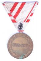 Ausztria 1932. "Háborús Emlékérem 1914-1918" Br kitüntetés mellszalagon kardokkal Szign.: ...