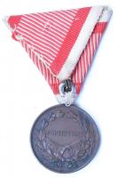 1917. Bronz Vitézségi Érem "IV. Károly / Fortitudini" mellszalaggal T:2 
Hungary 1917. Med...