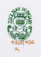 Kézzel festett Zsolnay porcelán tálka, jelzett, hibátlan, d:12 cm /
Hand-painted chinaware plate