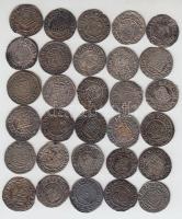 1536KB-1565KB 30db Denár Ag "I. Ferdinánd" mind különféle évszámokkal T:1-,2,2-
Huszár 935...