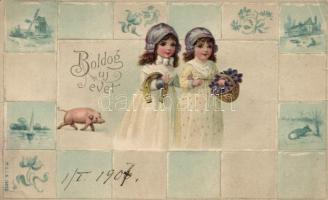 New Year, girls with pig, Emb. litho (fa)