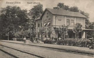 Üllő vasútállomás (fa)