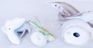 Hollóházi halak, kézzel festettek, jelzettek, hibátlanok, 8-23 cm, összesen: 3 db / Hollohaza porcel...